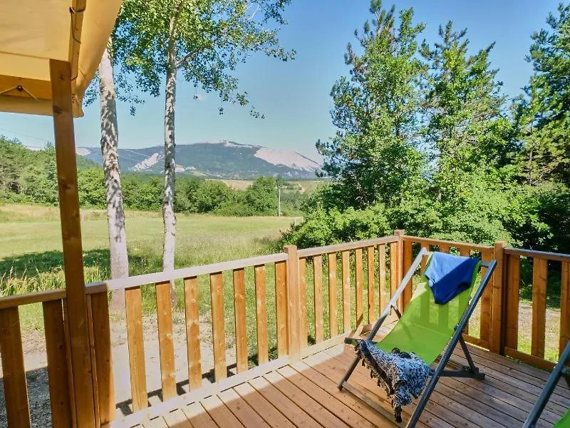 Camping Maeva Escapades Le Couriou Recoubeau-Jansac 4*,